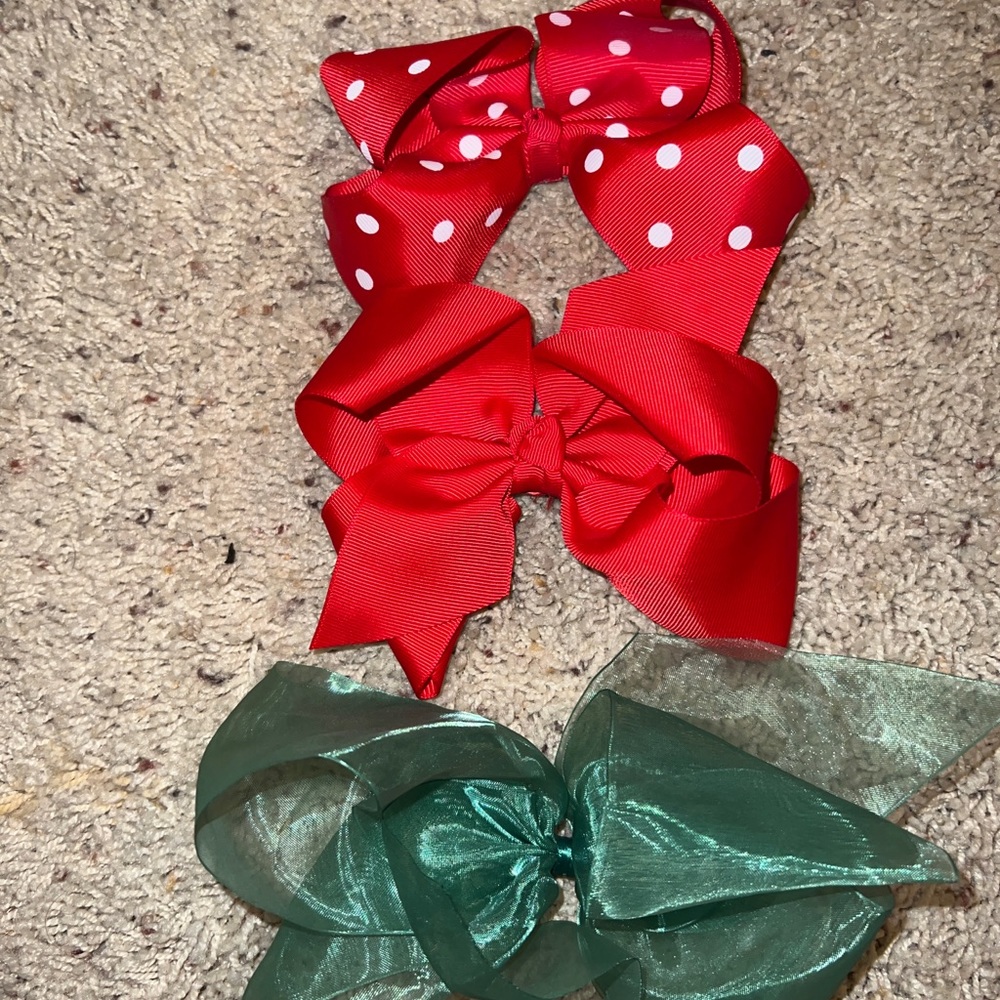 Bows!